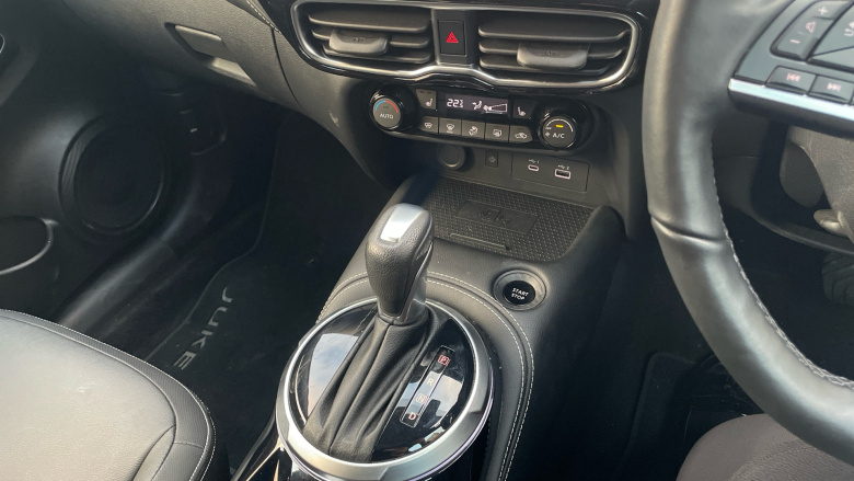 Nissan Juke 1.6 Hybrid Tekna 5dr Auto Hybrid Hatchback